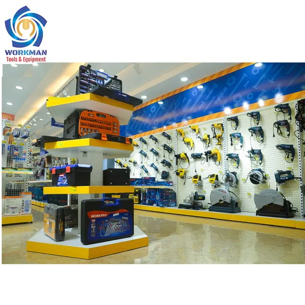 KONSUN-MAy-Mai-Cam-Tay