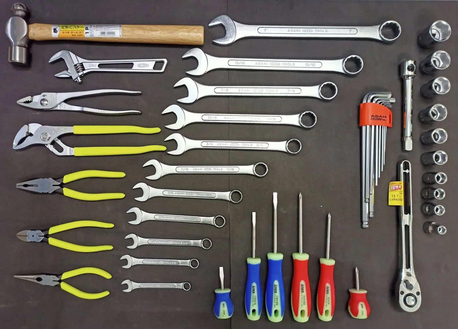 dung cu cam tay bao gom nhung gi 5